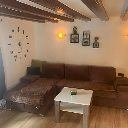 Old Town Ivisovo Greblje